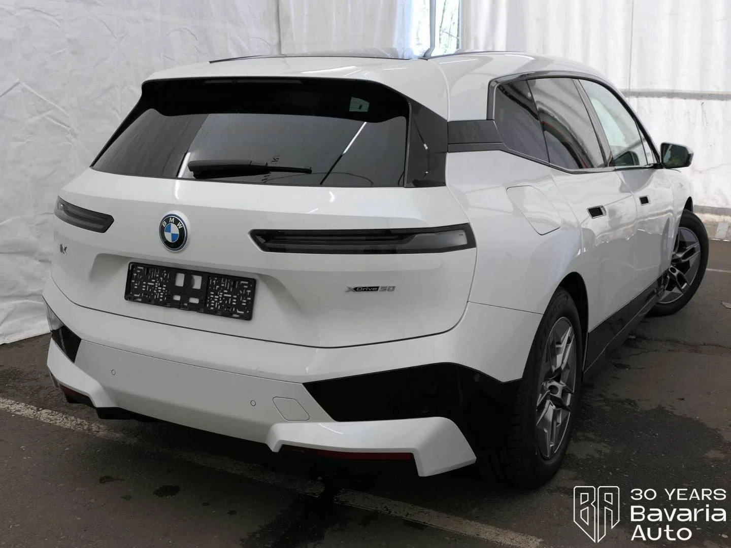 BMW iX 50 xDrive Sport, снимка 3 - Автомобили и джипове - 54345283