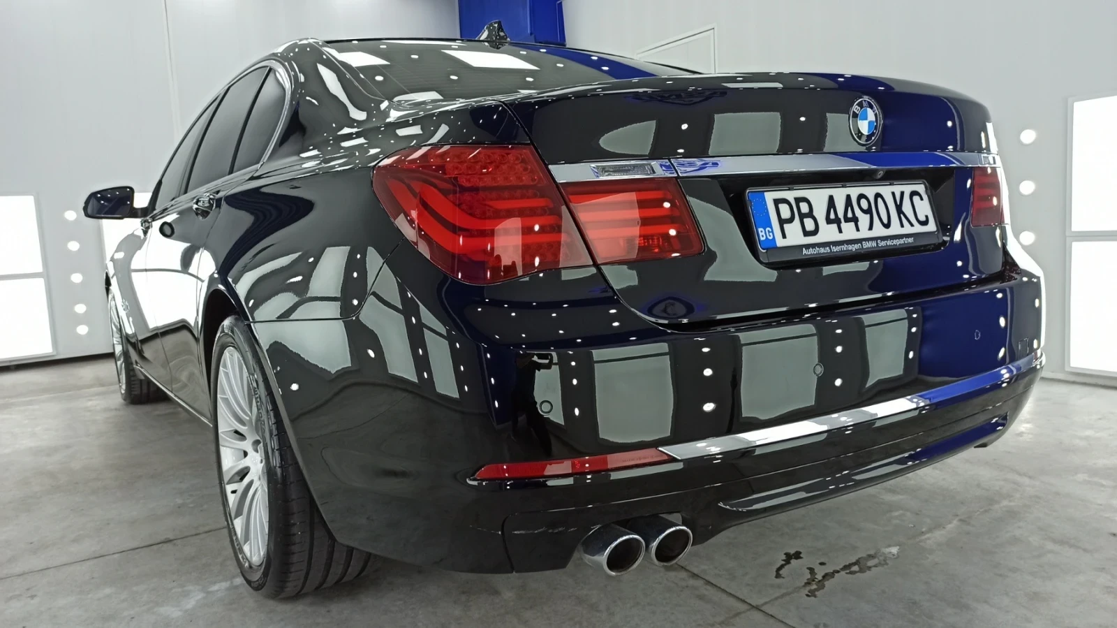 BMW 730 Sedan, снимка 7 - Автомобили и джипове - 54378378