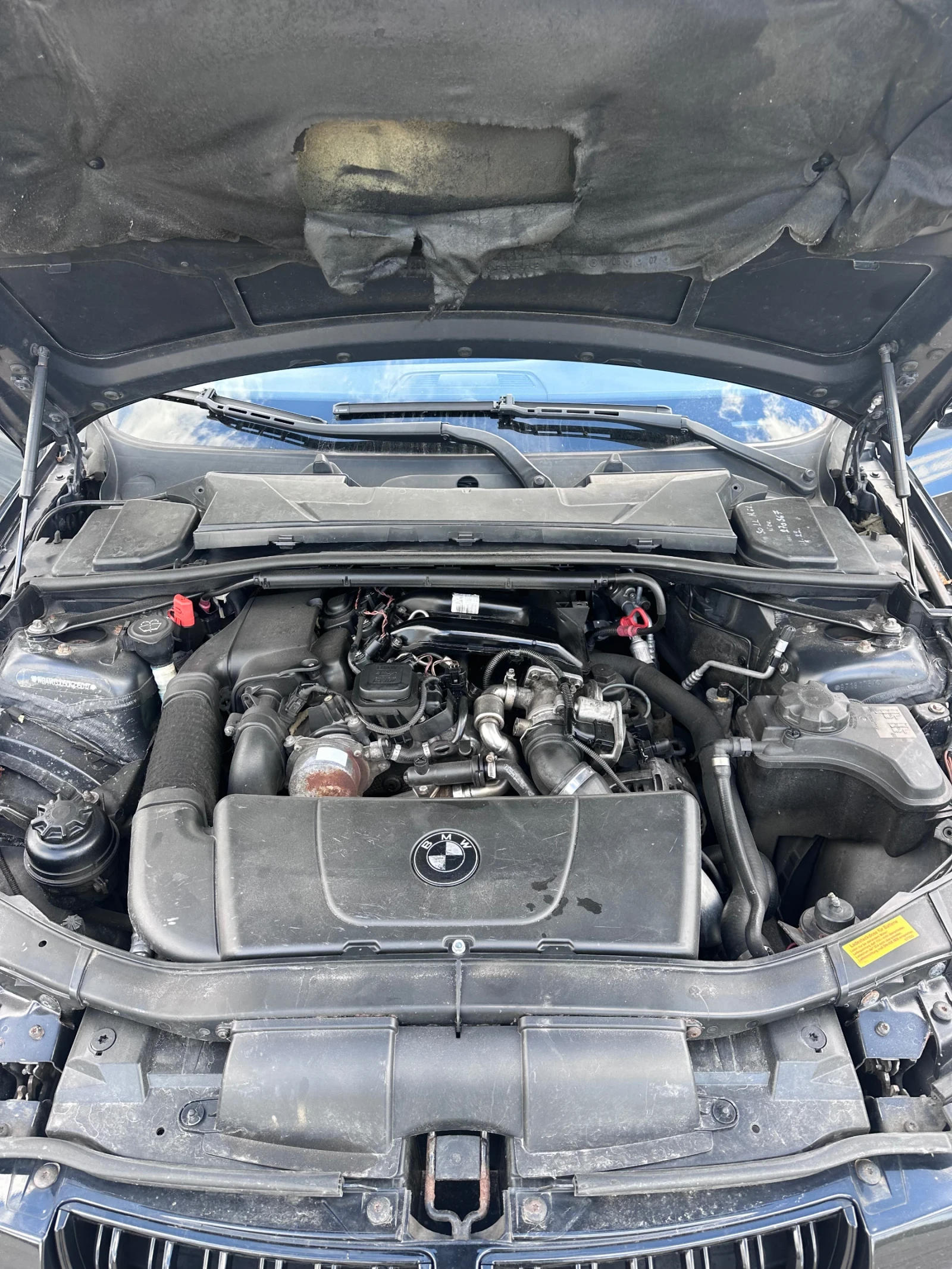 BMW 320, снимка 11 - Автомобили и джипове - 54420528