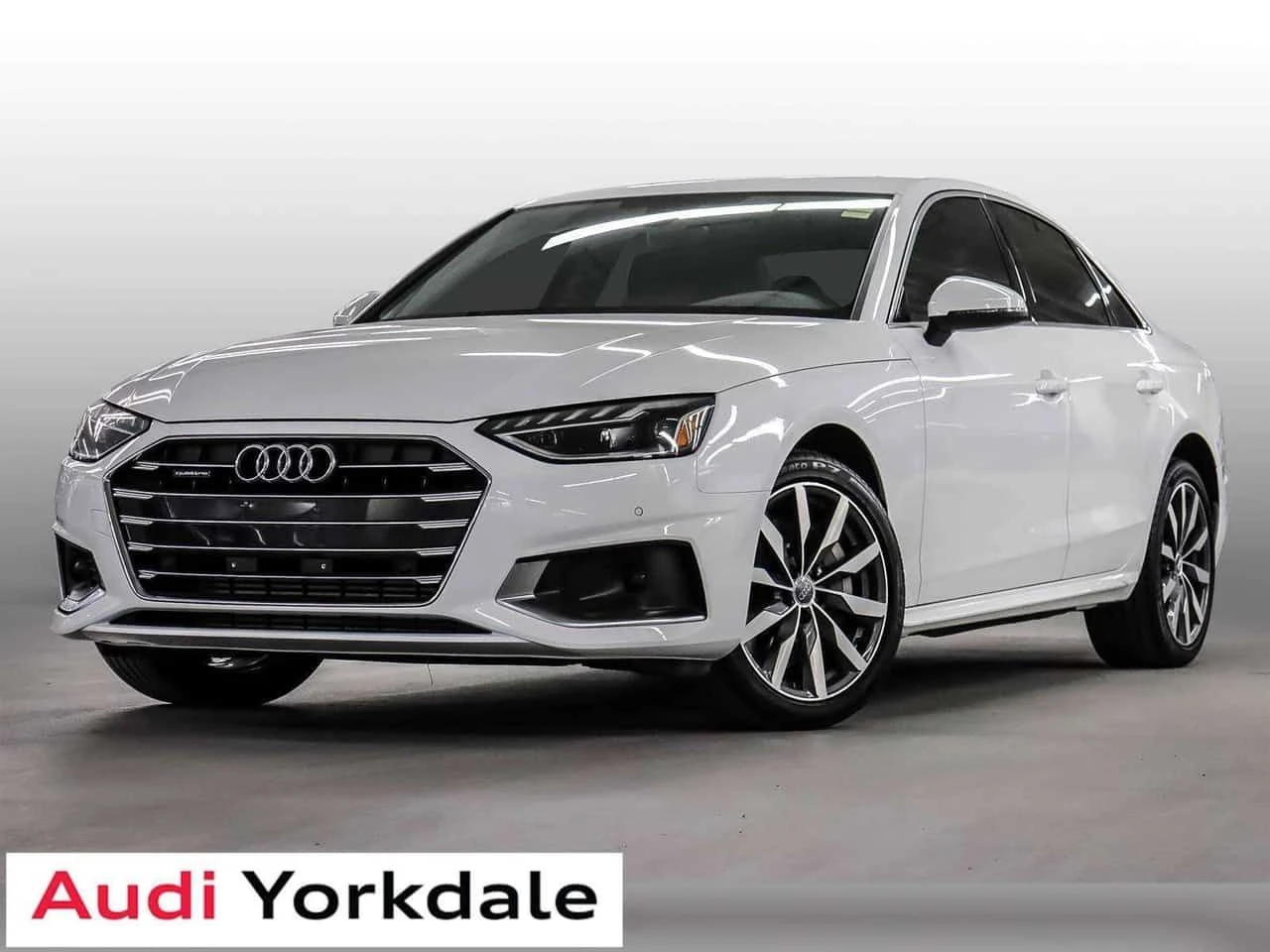 Audi S4 * CARFAX * ЦЕНА ДО БГ