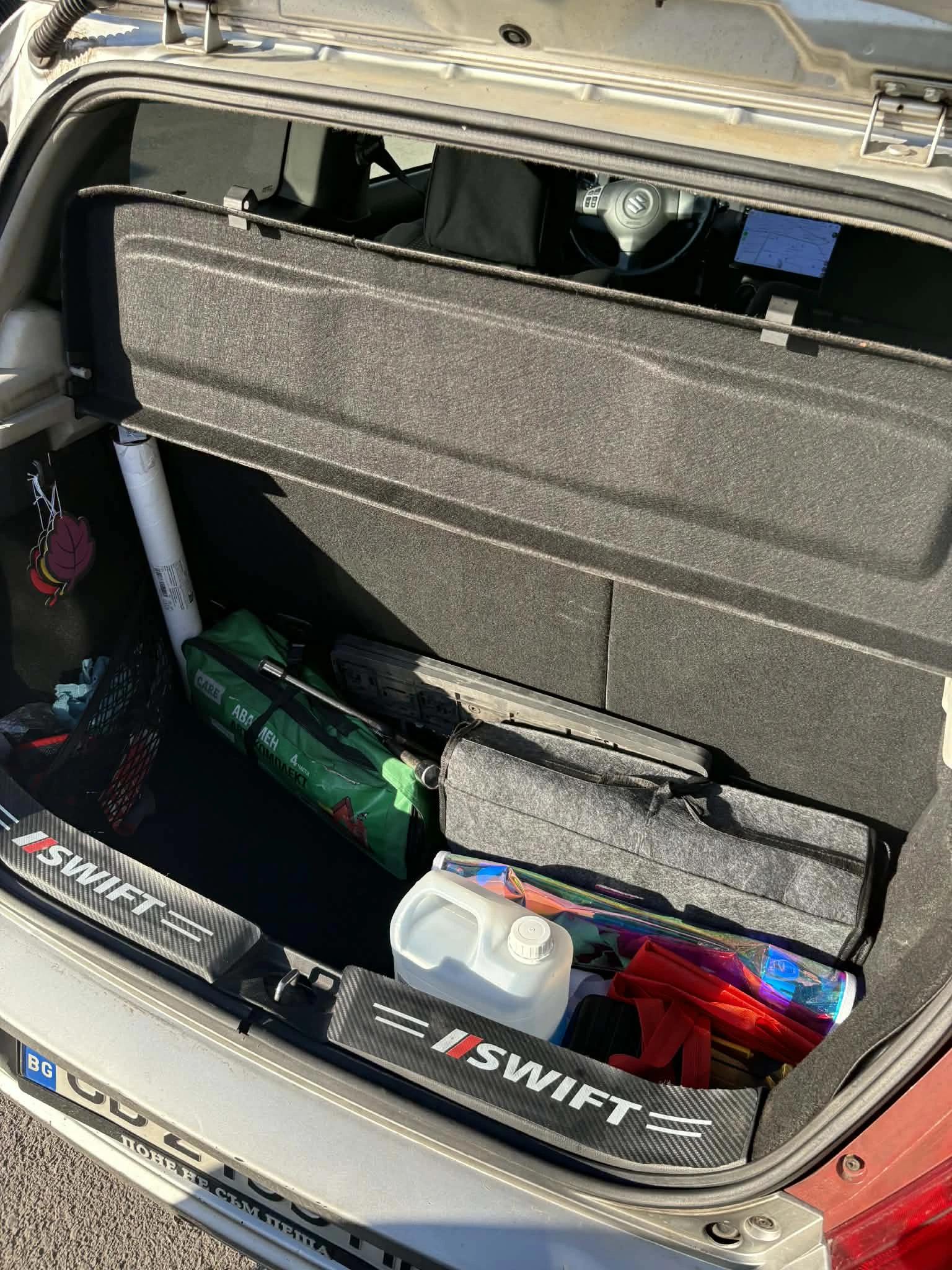 Suzuki Swift, снимка 13 - Автомобили и джипове - 54465415
