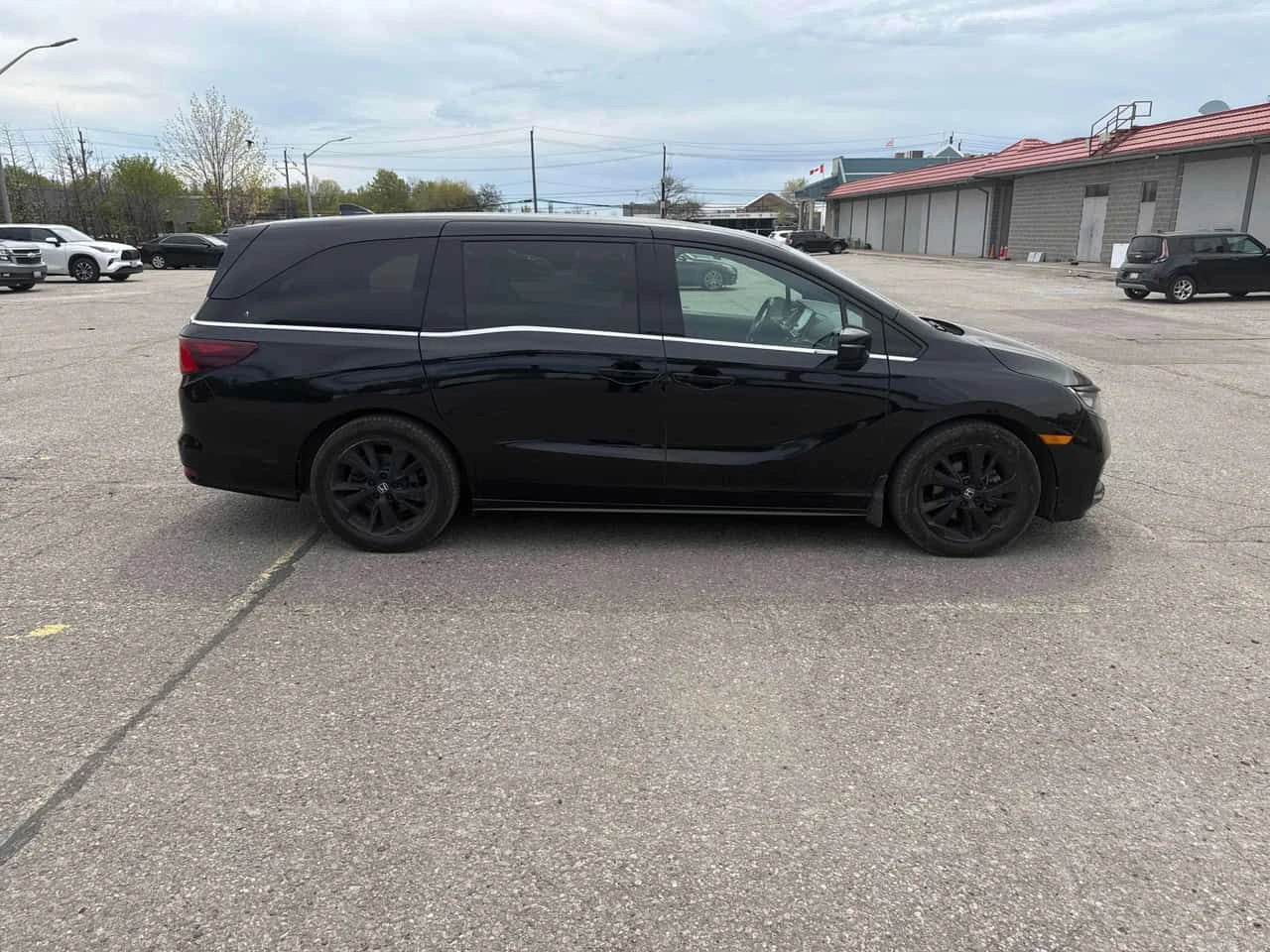 Honda Odyssey * Black Edition * ПОДГРЕВИ * КАМЕРА, снимка 3 - Автомобили и джипове - 54607469