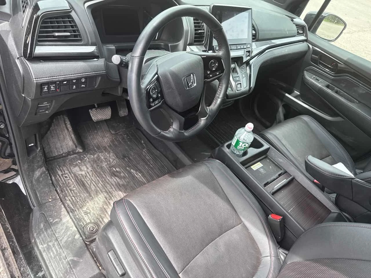 Honda Odyssey * Black Edition * ПОДГРЕВИ * КАМЕРА, снимка 5 - Автомобили и джипове - 54607469
