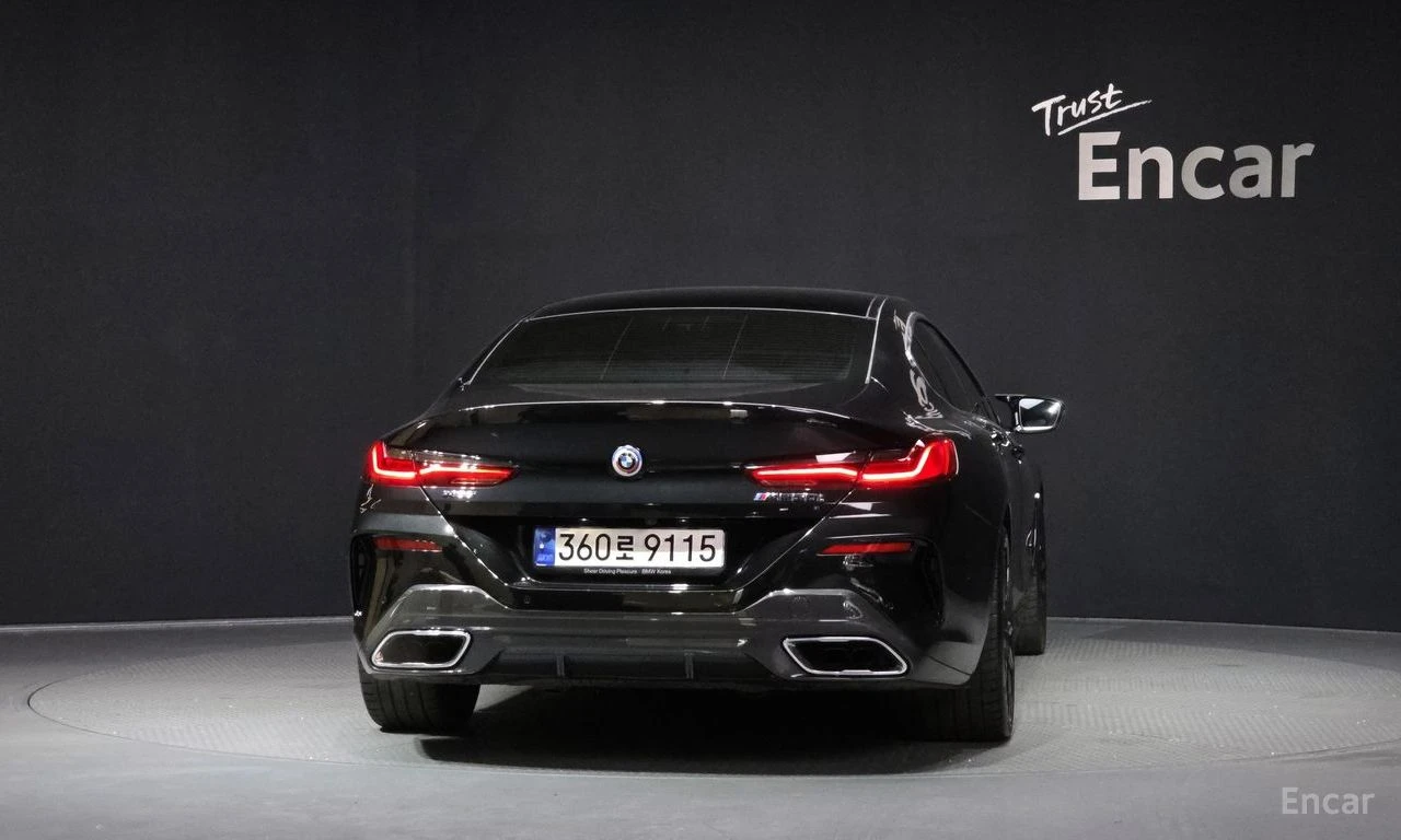 BMW 850 M850i* xDRIVE* GRAN COUPE* ОБДУХВАНЕ* 360 КАМЕРА, снимка 2 - Автомобили и джипове - 54778297