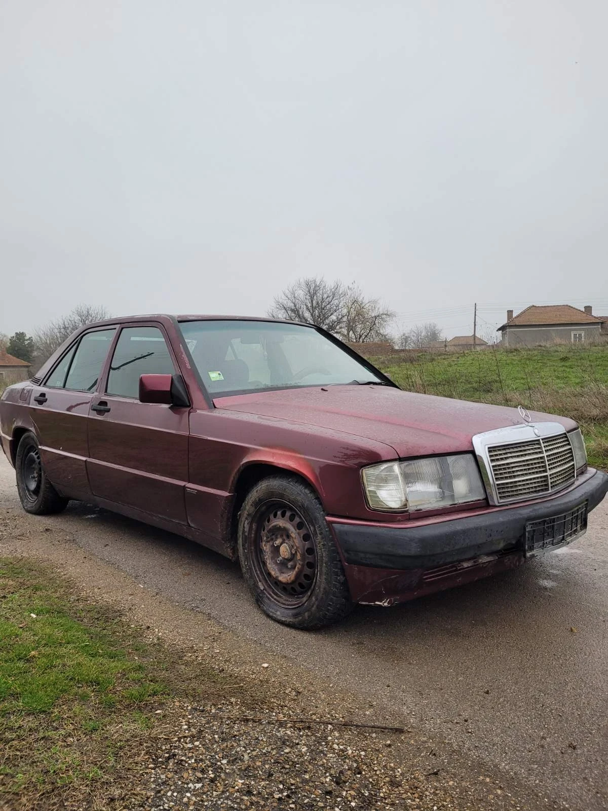 Mercedes-Benz 190 Цяла за части 