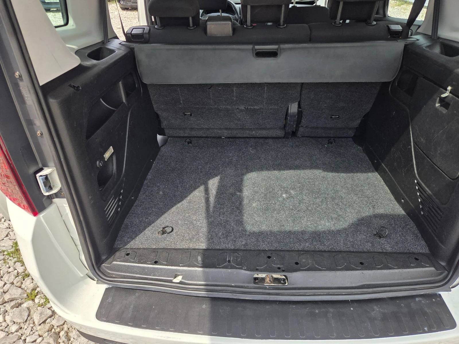 Fiat Doblo 1.6Mjet* внос Италия* , снимка 13 - Автомобили и джипове - 55313589