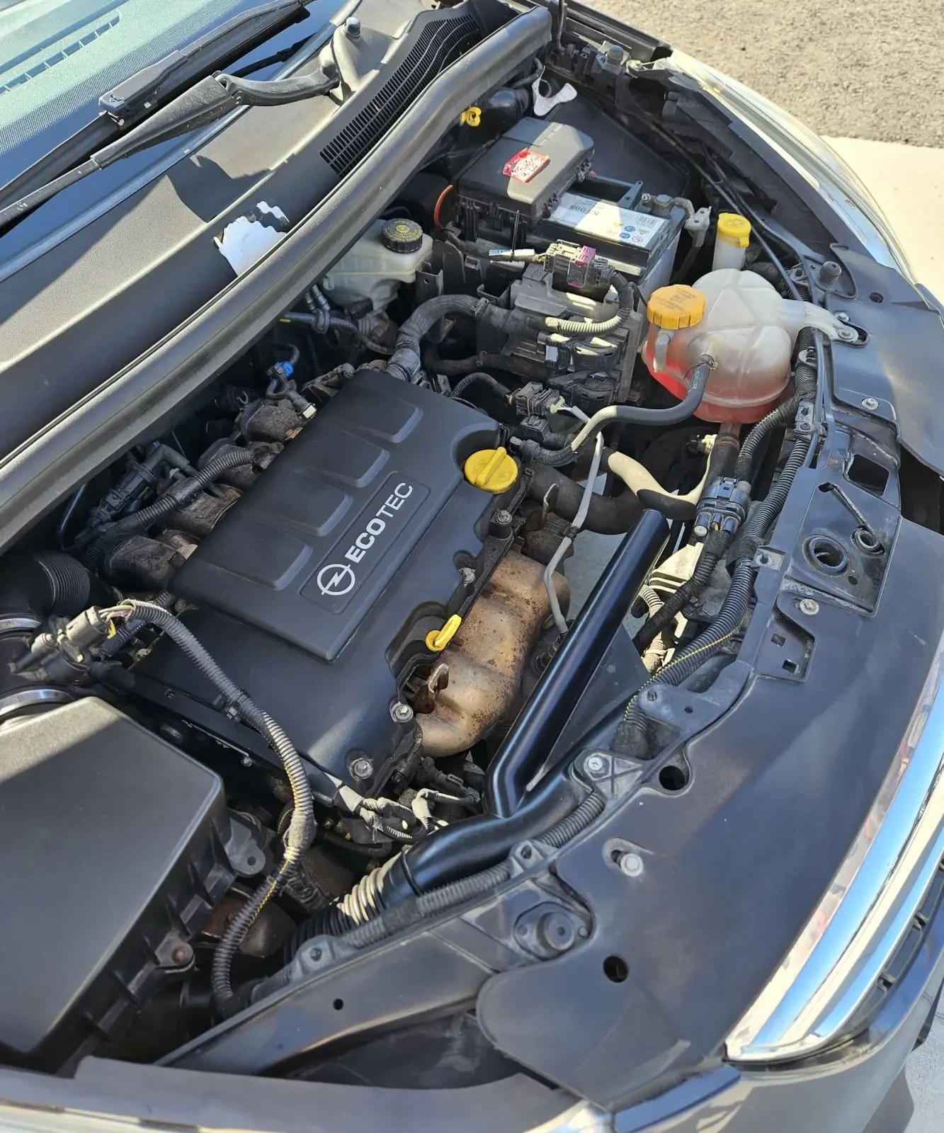Opel Corsa Евро5, снимка 15 - Автомобили и джипове - 55449398