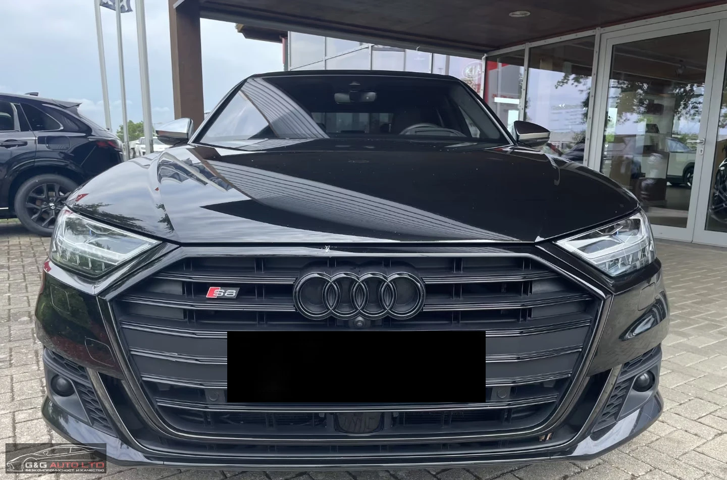 Audi S8 QUTTRO/571HP/HUD/360/PANO/ACC/KLESS/703z, снимка 2 - Автомобили и джипове - 55491506