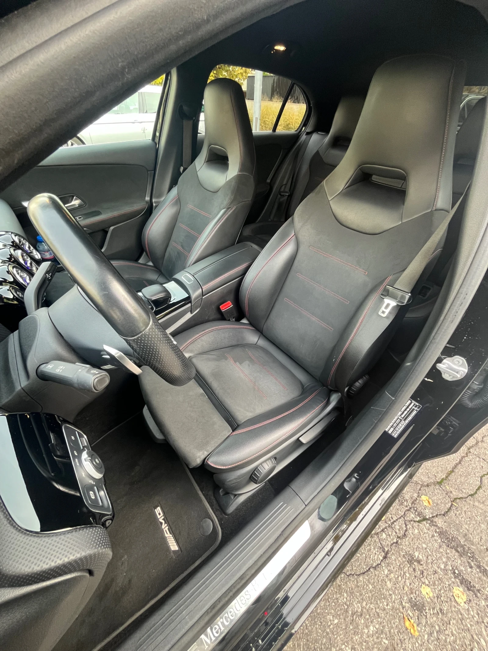 Mercedes-Benz A 200 AMG LINE- LED, снимка 7 - Автомобили и джипове - 55661014