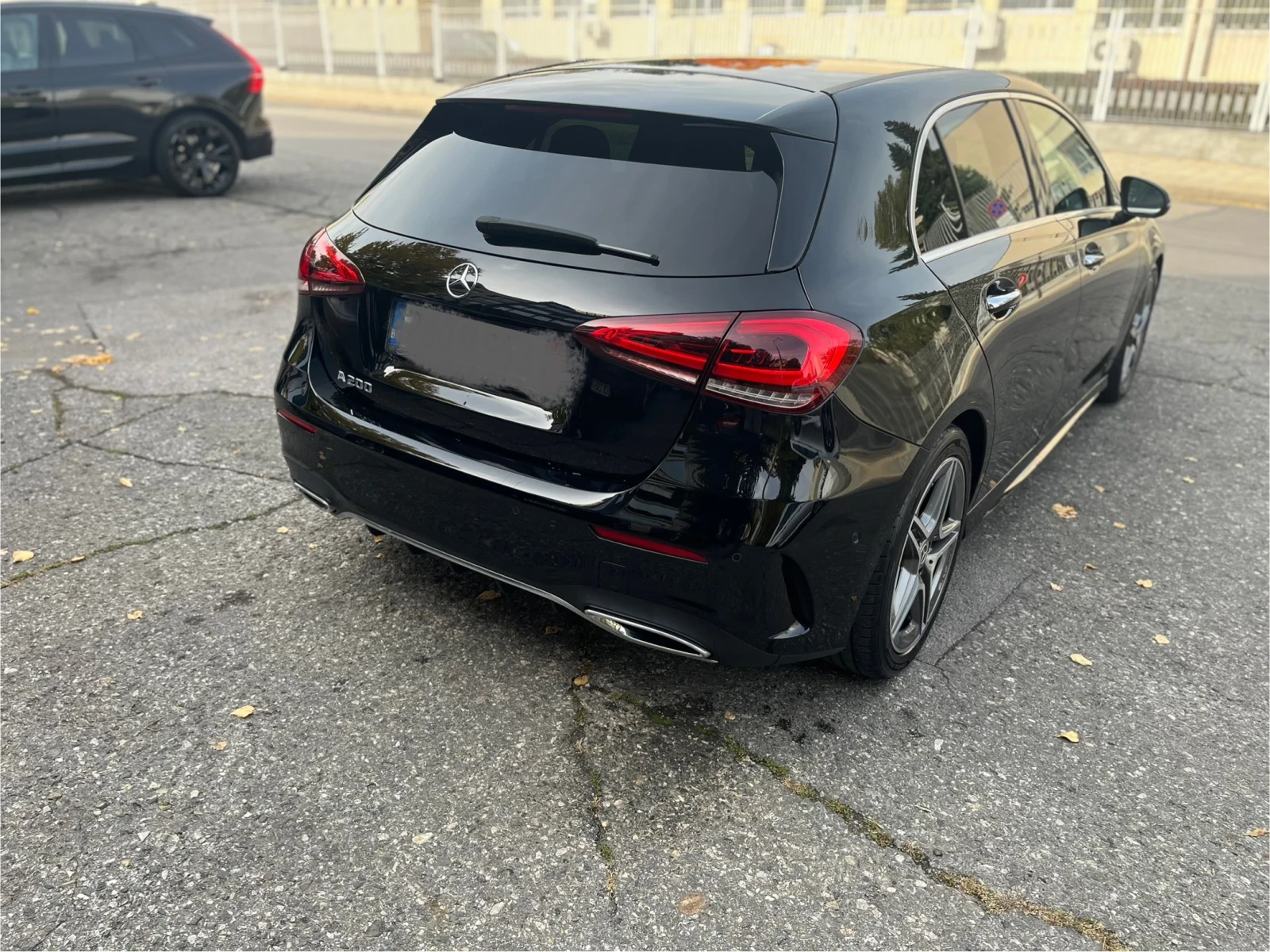 Mercedes-Benz A 200 AMG LINE- LED, снимка 4 - Автомобили и джипове - 55661014
