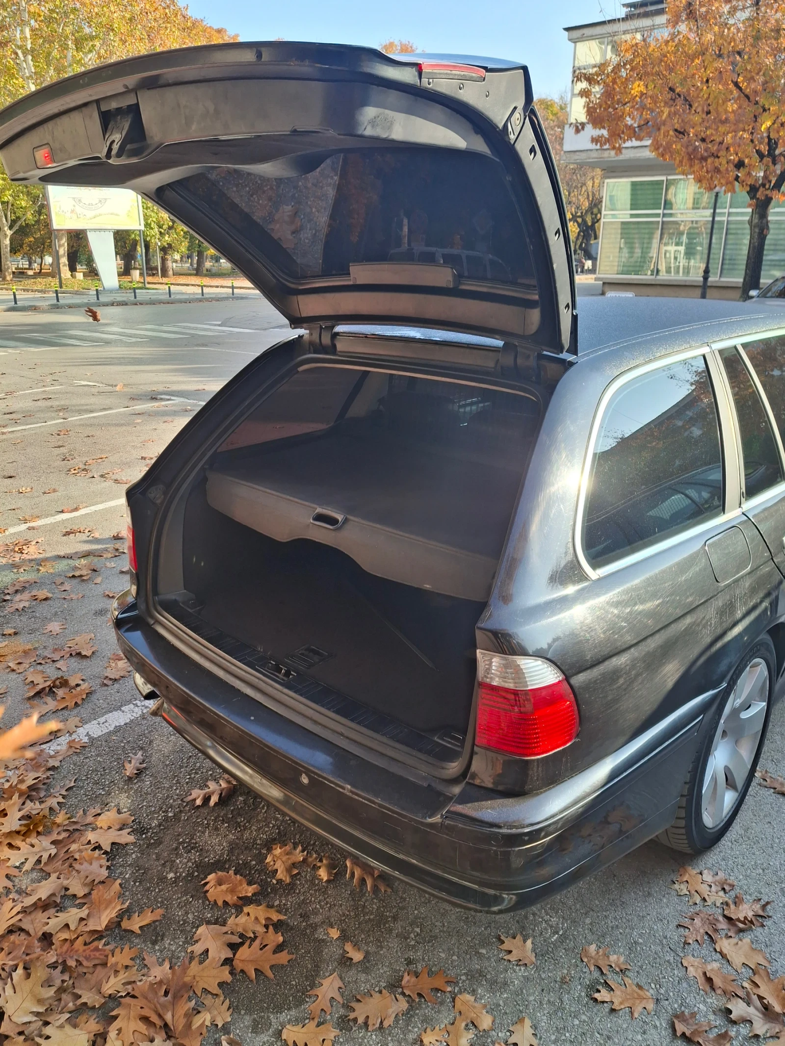 BMW 525, снимка 5 - Автомобили и джипове - 55998915