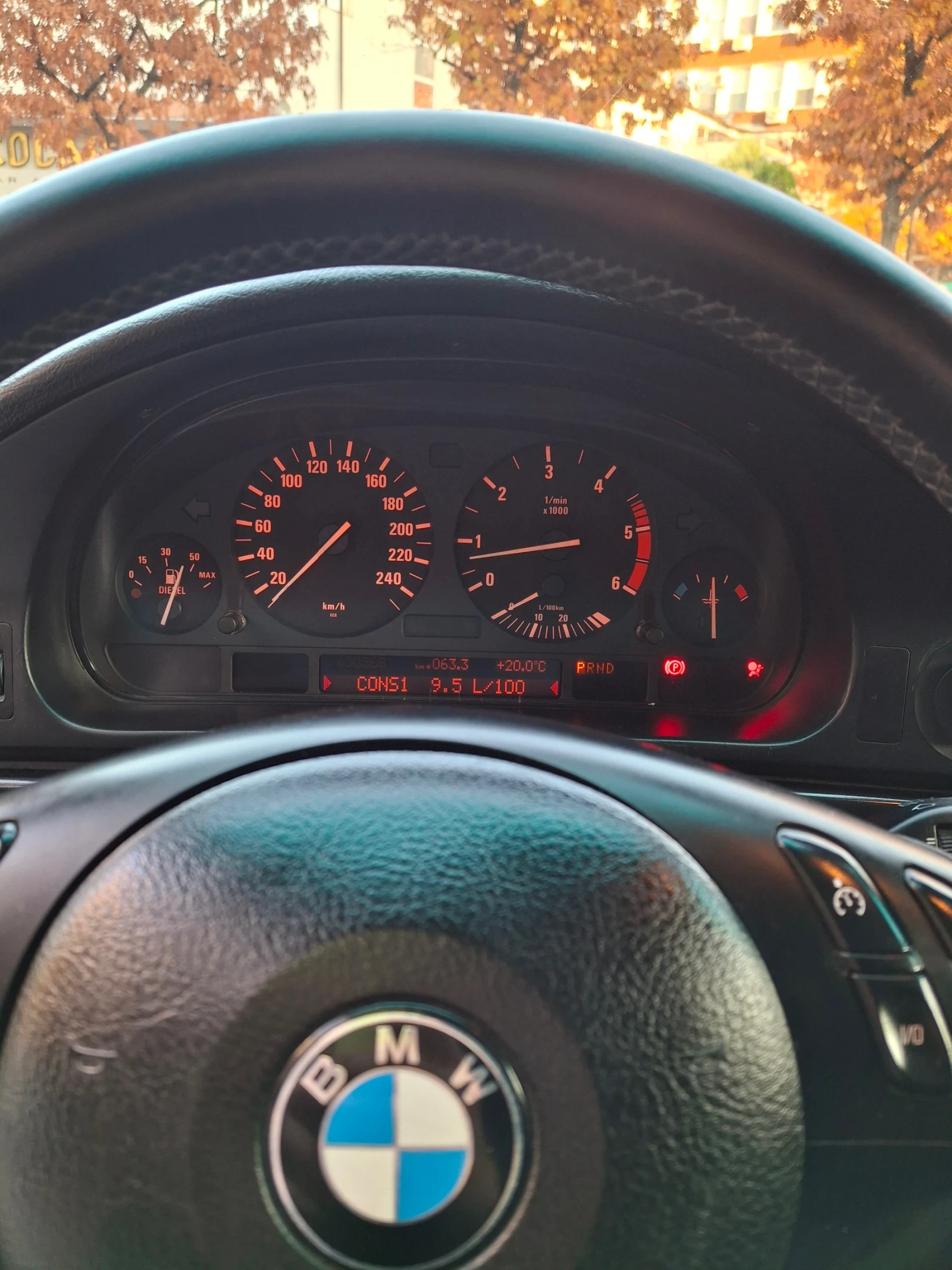 BMW 525, снимка 8 - Автомобили и джипове - 55998915