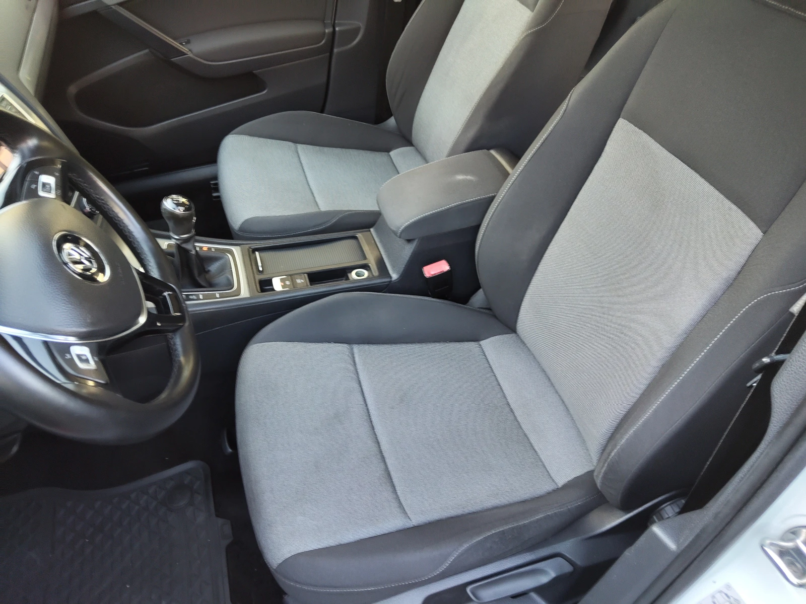 VW Golf 7 1, 6TDI BLUEMOTION, снимка 10 - Автомобили и джипове - 56347975