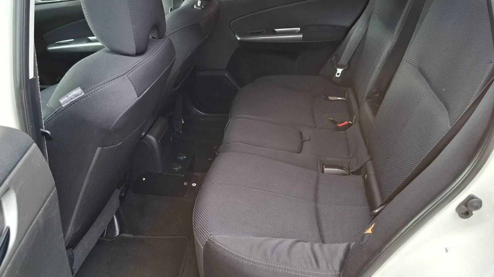 Subaru Forester 2.0i Facelift 150kc, снимка 15 - Автомобили и джипове - 56743589