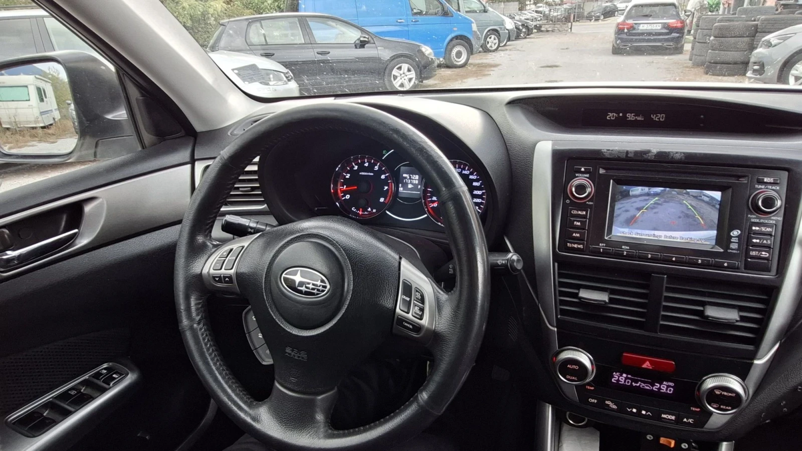 Subaru Forester 2.0i Facelift 150kc, снимка 8 - Автомобили и джипове - 56743589