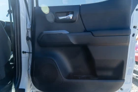 Toyota Tacoma 3.5 = V6 = 4X4 = 2021 = 37000KM = ЛИЗИНГ, снимка 14