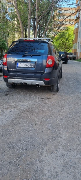 Обява за продажба на Chevrolet Captiva 2.4 бен.газ.4х4 ~9 000 лв. - изображение 6