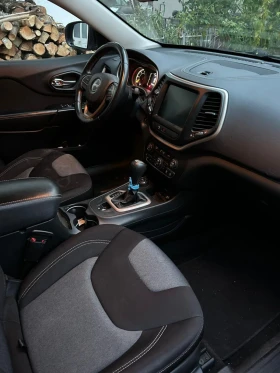 Jeep Cherokee 2.0td 4x4, снимка 6