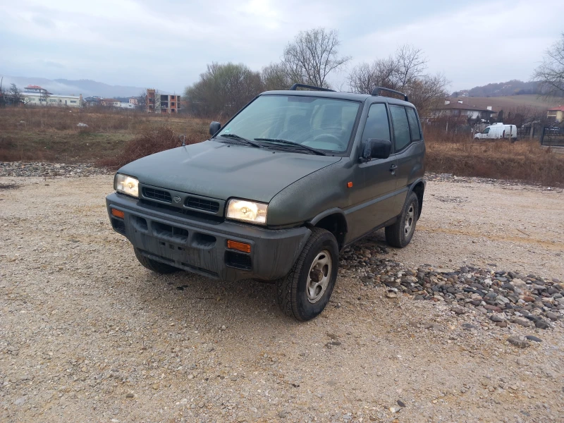 Nissan Terrano 4x4 бензин , снимка 3 - Автомобили и джипове - 49483798