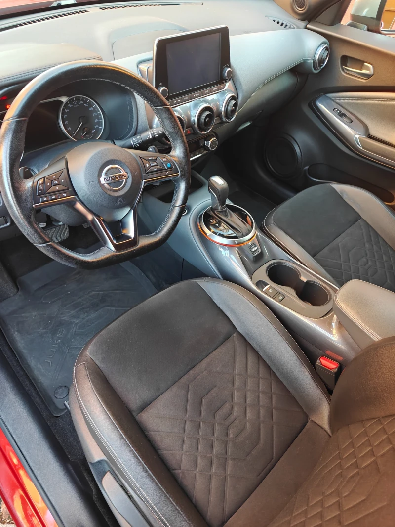 Nissan Juke DIG-T Tekna, снимка 7 - Автомобили и джипове - 52439930