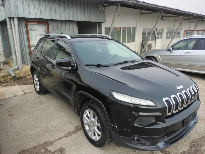 Jeep Cherokee 2.0td 4x4, снимка 10 - Автомобили и джипове - 53287866