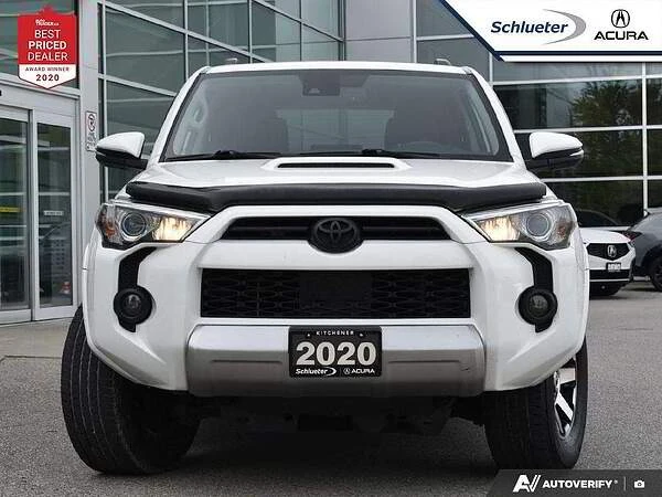 Toyota 4runner TRD | 4x4 | Adaptive Cruise | Подгрев и вентилация, снимка 2 - Автомобили и джипове - 56109278