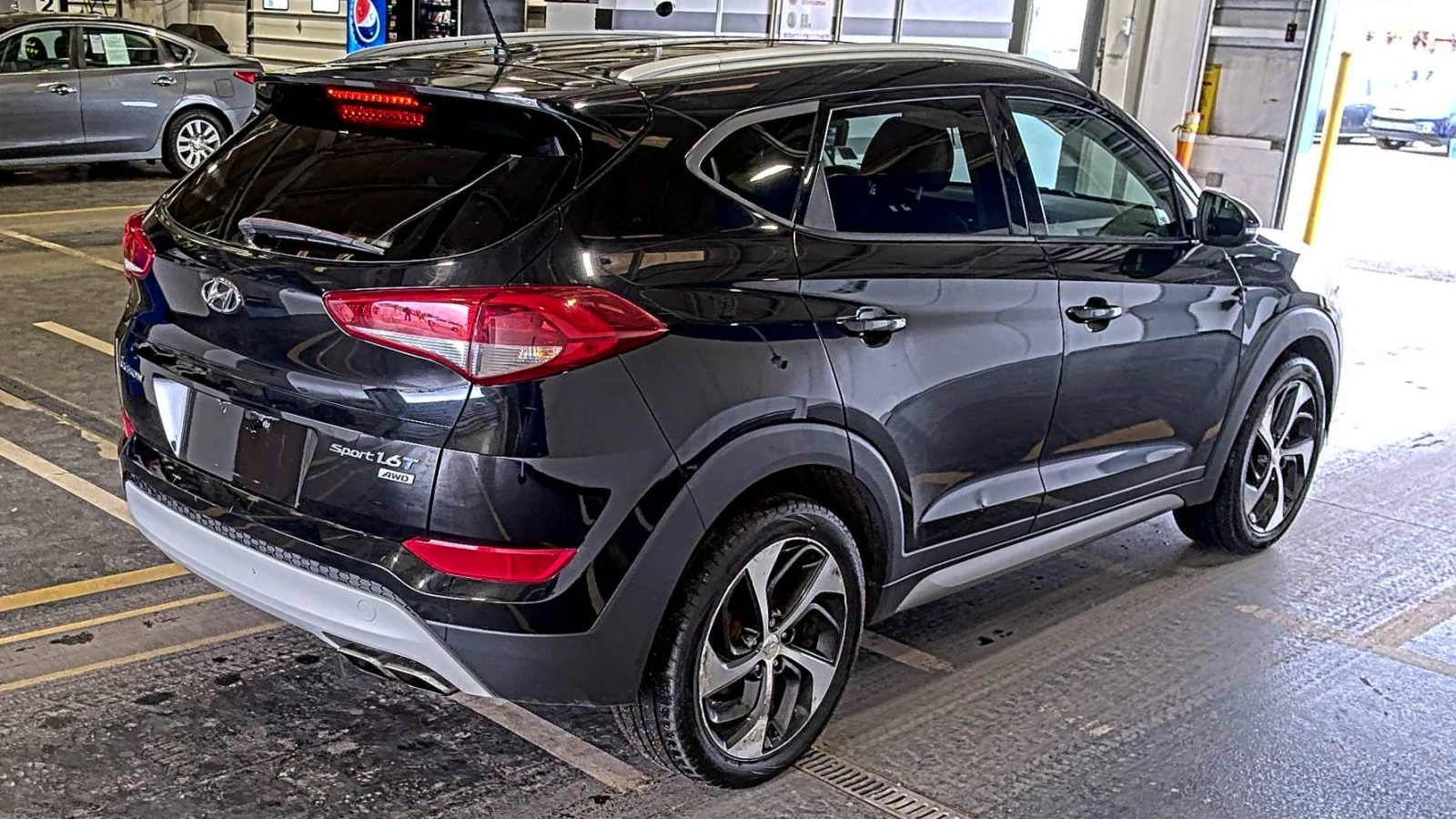 Hyundai Tucson Sport  - изображение 2