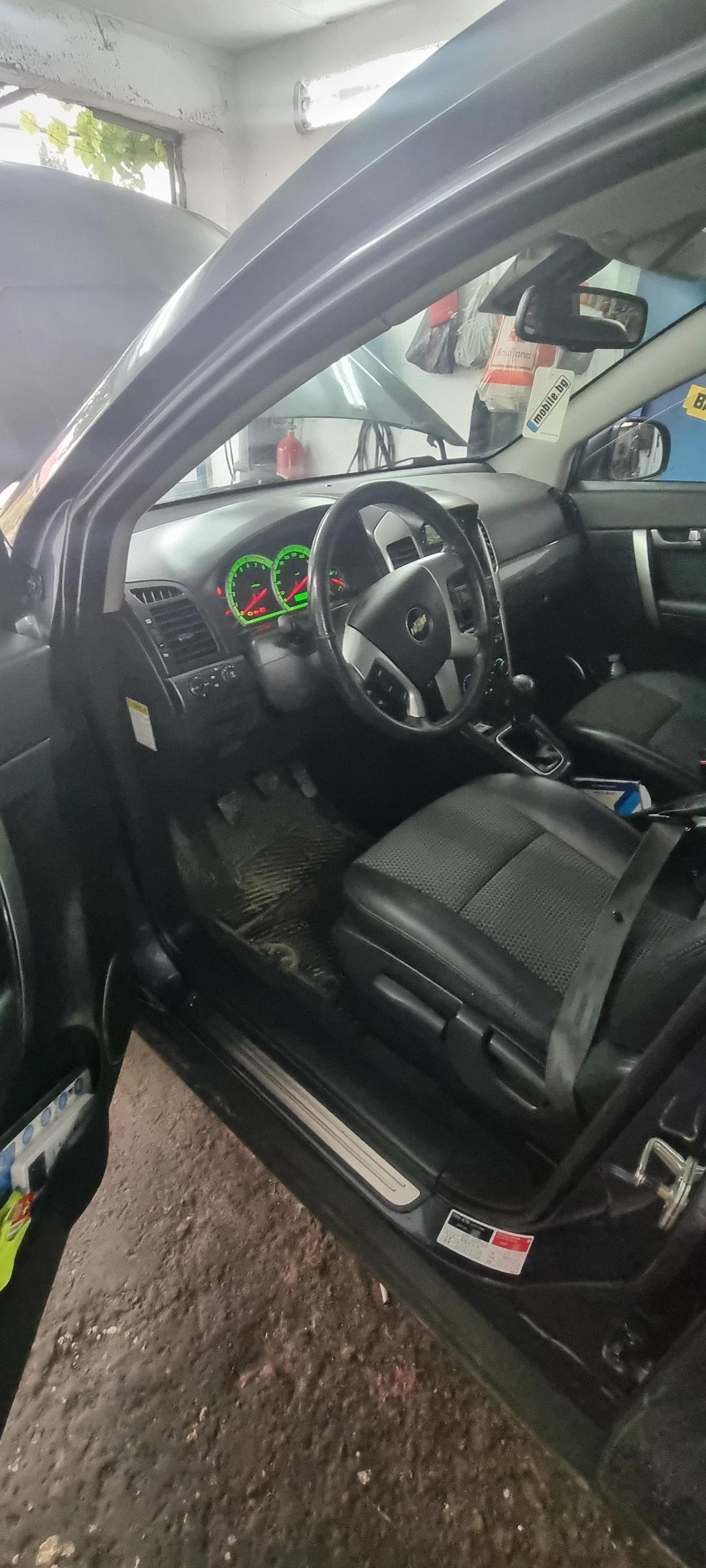 Chevrolet Captiva 2.4 бен.газ.4х4 - изображение 4