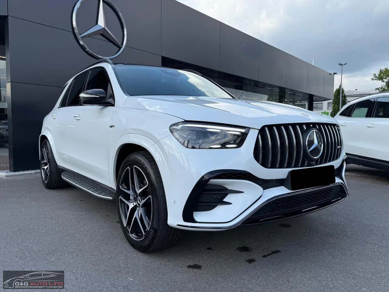 Mercedes-Benz GLE 53 4MATIC AMG/435HP/AHK/PANO/CAM/HUD/DIGI/BURM/AMBI/142g - изображение 4