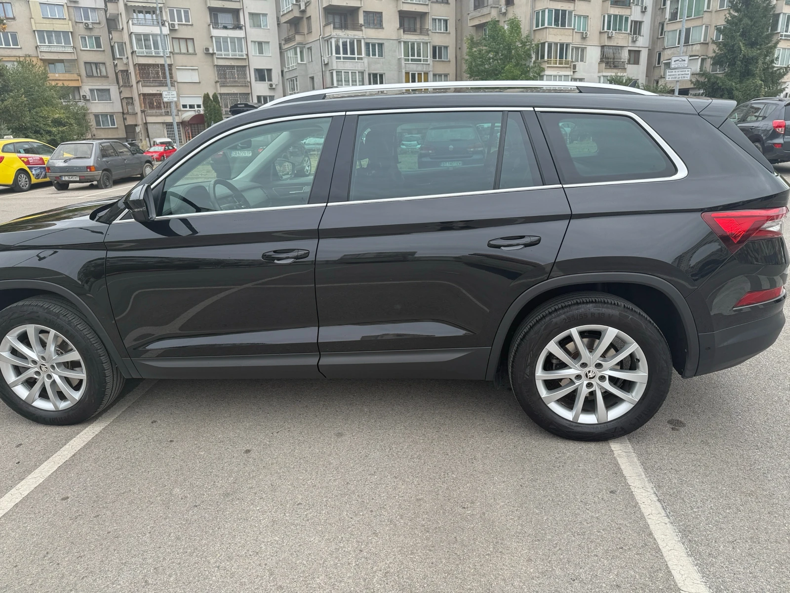 Skoda Kodiaq VISION 2. 0 TSI 4X4 - изображение 3