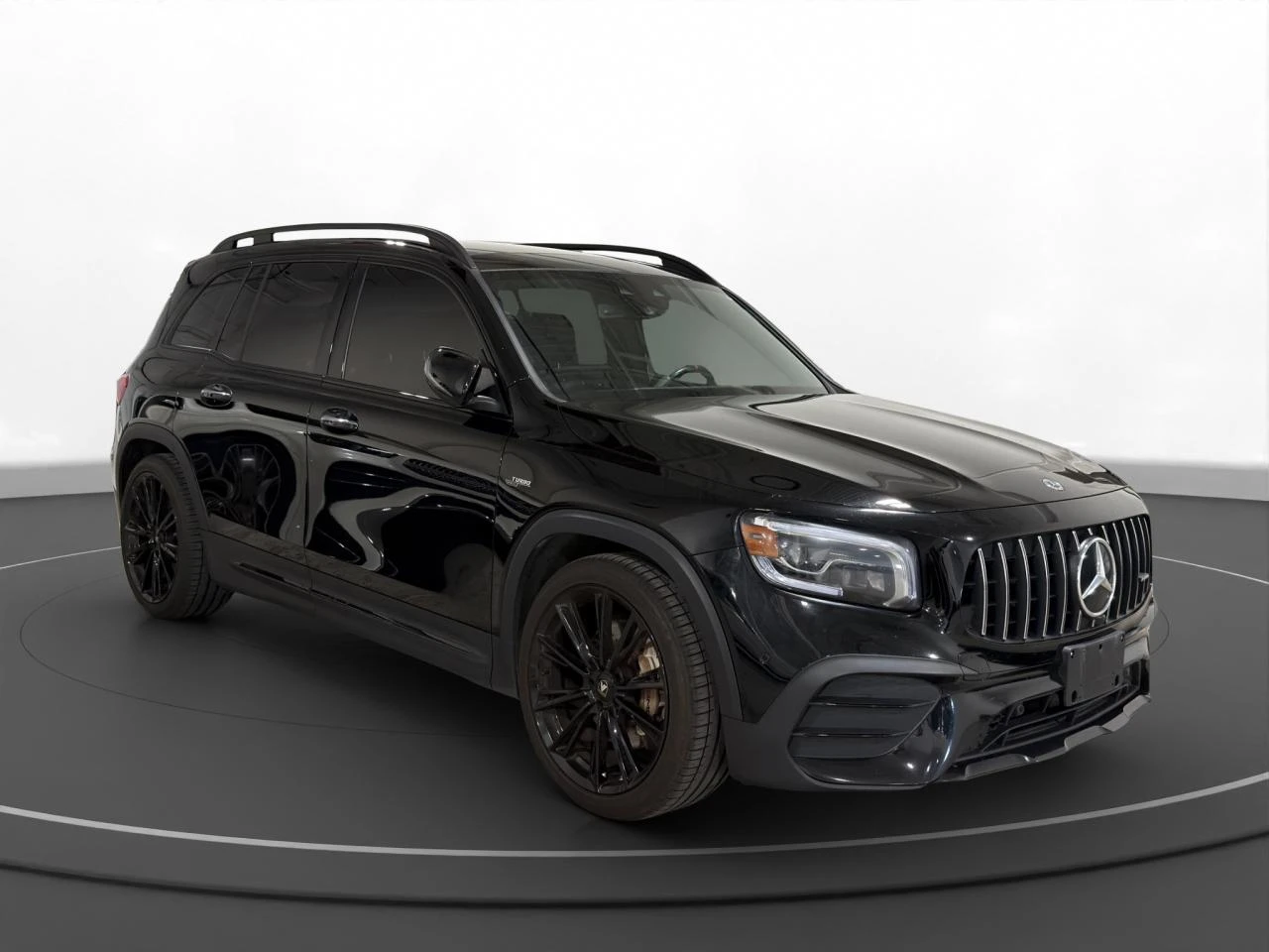 Mercedes-Benz GLB 35 AMG 4Matic - изображение 7