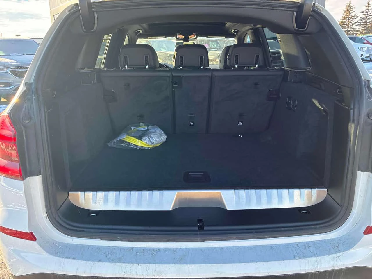 BMW X3 * xDrive30e * ПОДГРЕВ* PANO* KEYLESS* , снимка 13 - Автомобили и джипове - 54477259