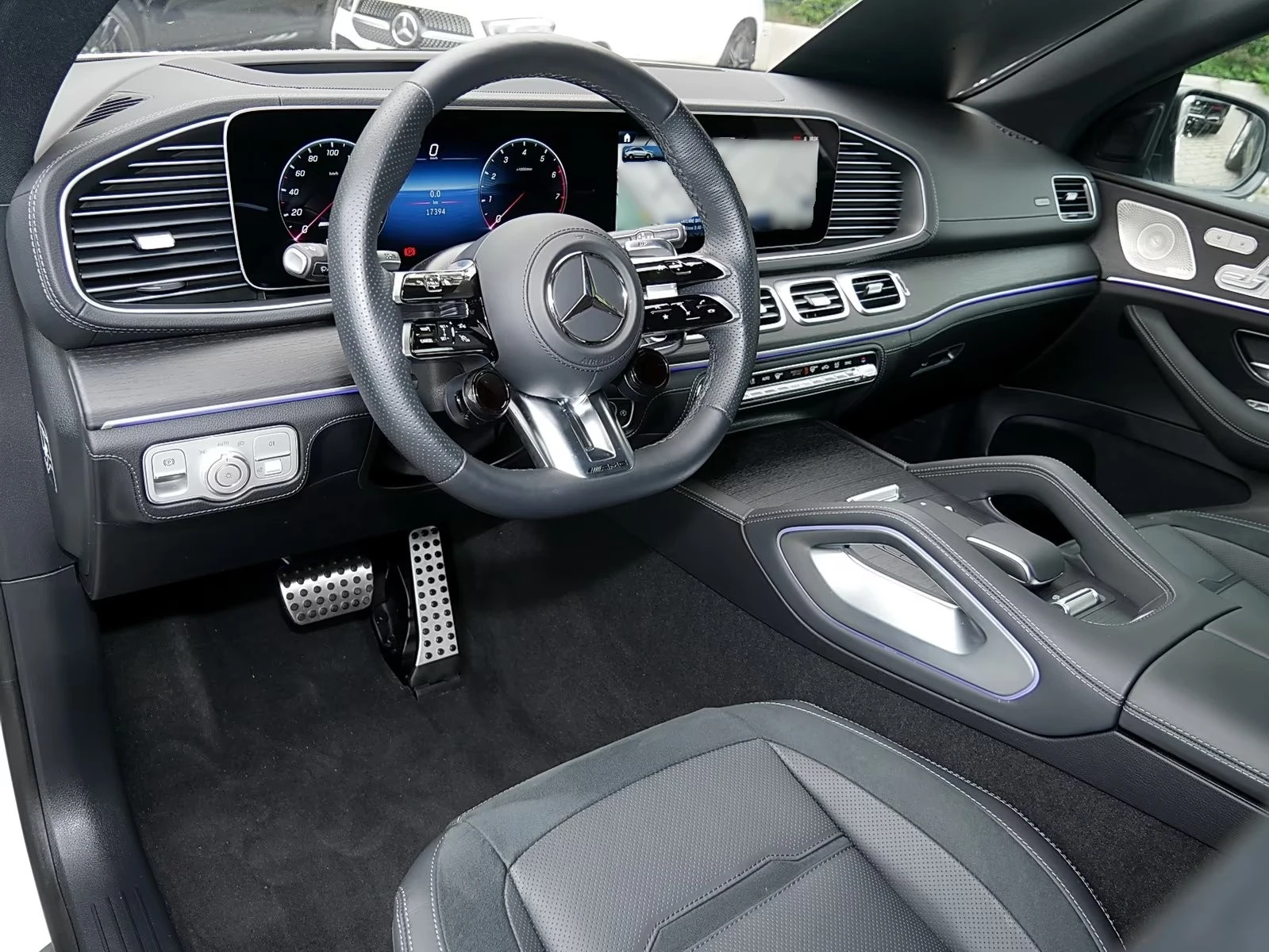 Mercedes-Benz GLE 53 4MATIC COUPE / 4 MATIC / NIGHT / BURM / MULTIBEAM / 360 /, снимка 6 - Автомобили и джипове - 55768750