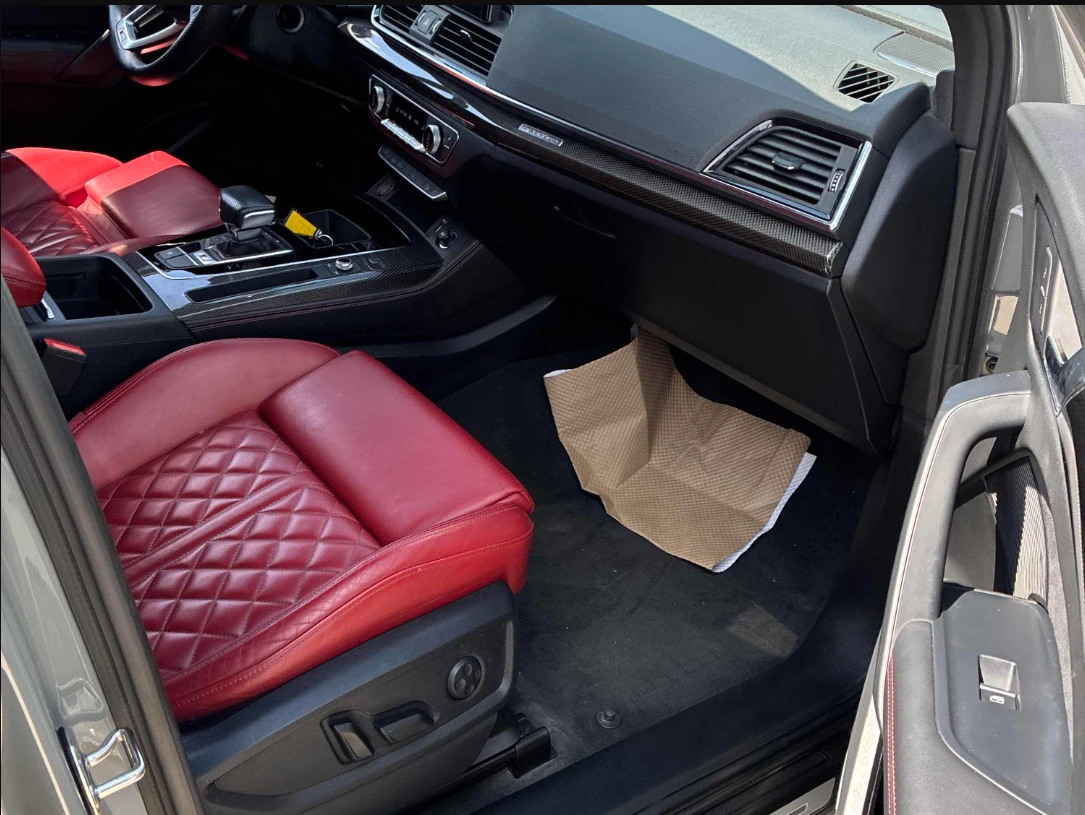 Audi SQ5 Black optics* TECHNIK* * AWD* 360VIEW* Carbon* VIR, снимка 11 - Автомобили и джипове - 55966765
