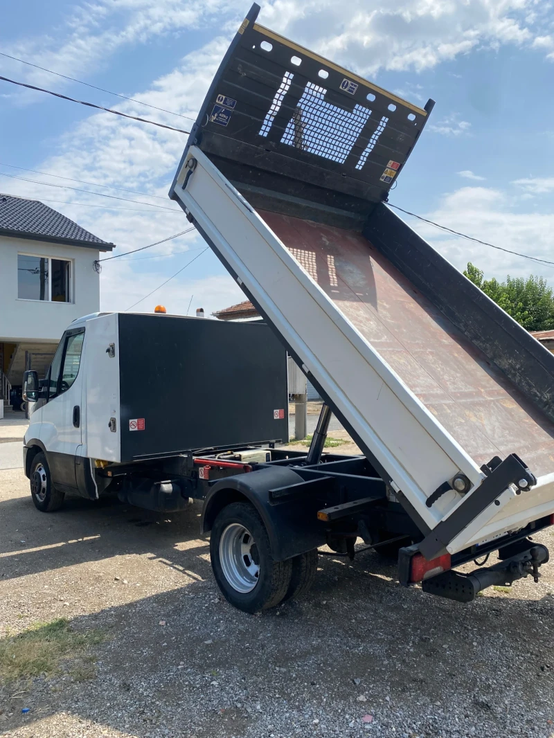 Iveco Daily 35-140, снимка 4 - Бусове и автобуси - 52475419