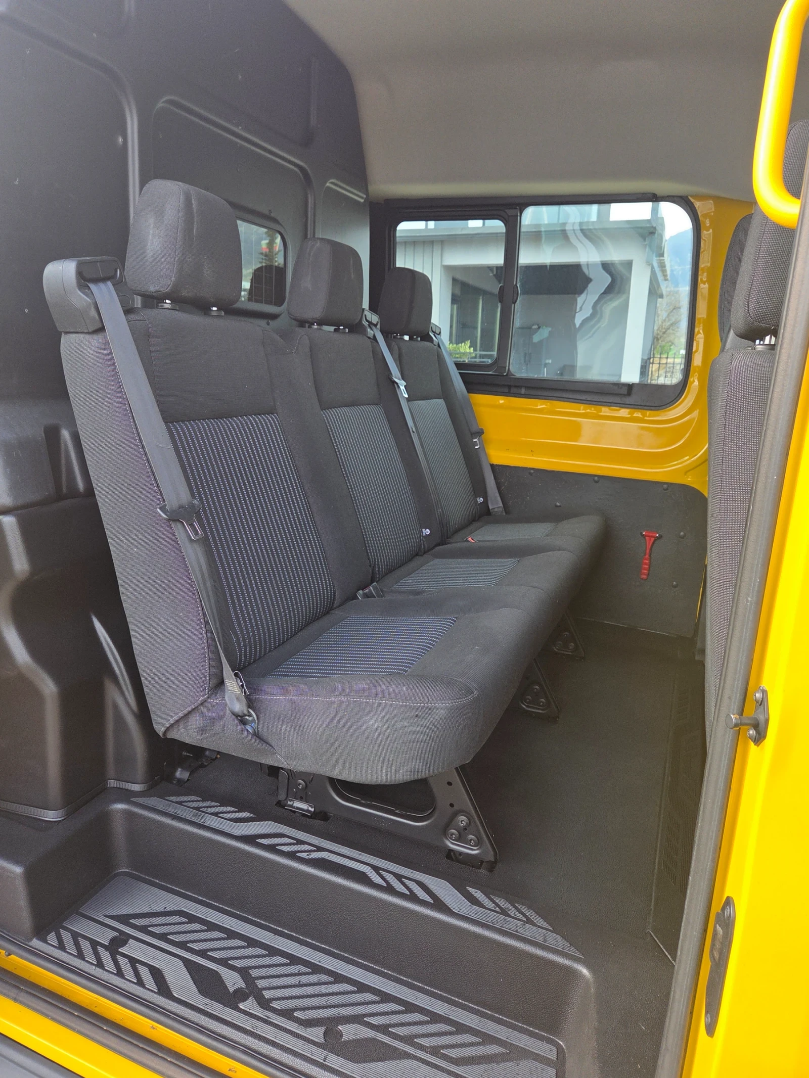 Ford Transit 2.0 tdi  4Х4 6места Климатик !!! 156х.км, снимка 9 - Бусове и автобуси - 54149831