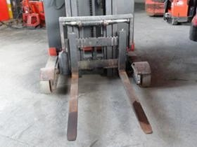 Електрокар Linde R14-РИЧТРАК, снимка 4