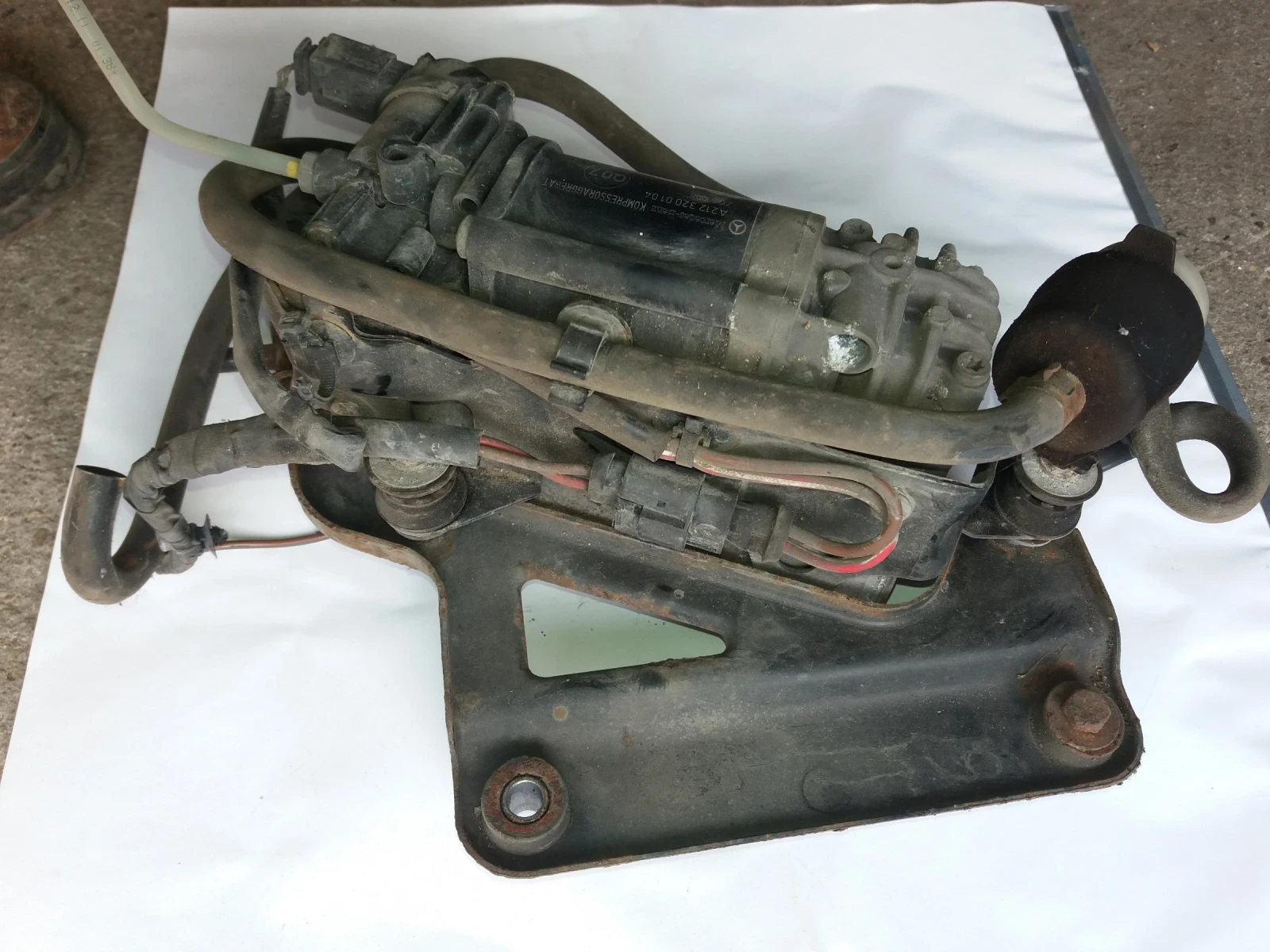    W212,218 | Mobile.bg   3