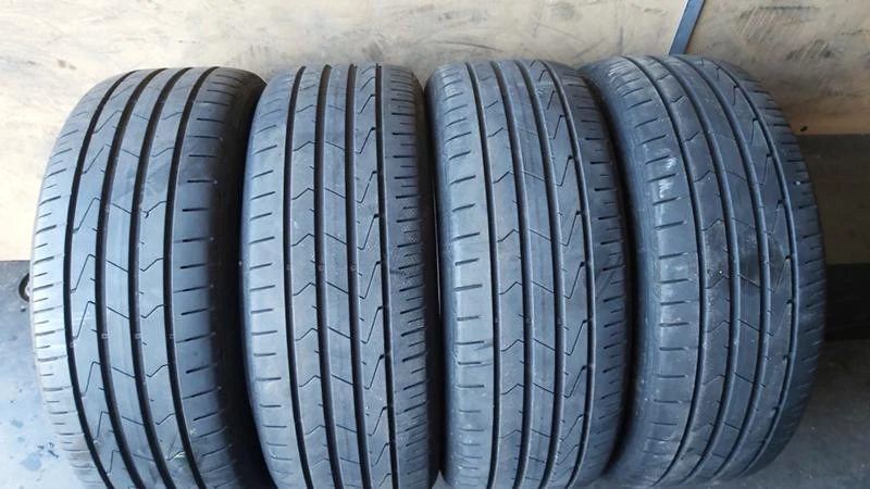 Гуми Летни 205/55R16, снимка 1 - Гуми и джанти - 27402801