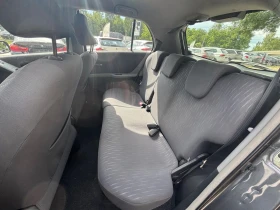 Toyota Yaris 1.3VVT-I, снимка 10
