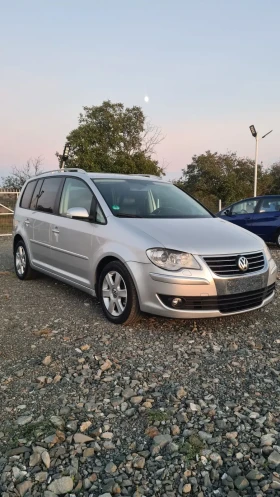 VW Touran 2.0tdi 170к.с /Full/Кожа/Нави/Bi xenon, снимка 2