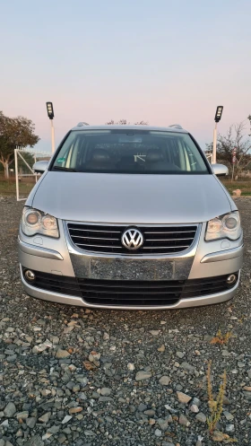 VW Touran 2.0tdi 170к.с /Full/Кожа/Нави/Bi xenon, снимка 3