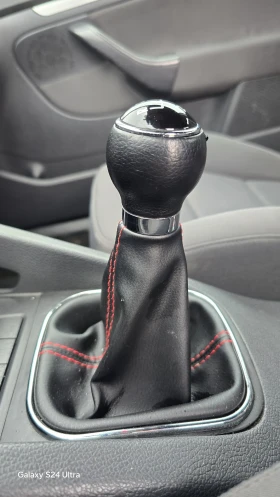 VW Golf 1.6i 102hp - 4800 лв. / 2454.20 € - 57805582 8