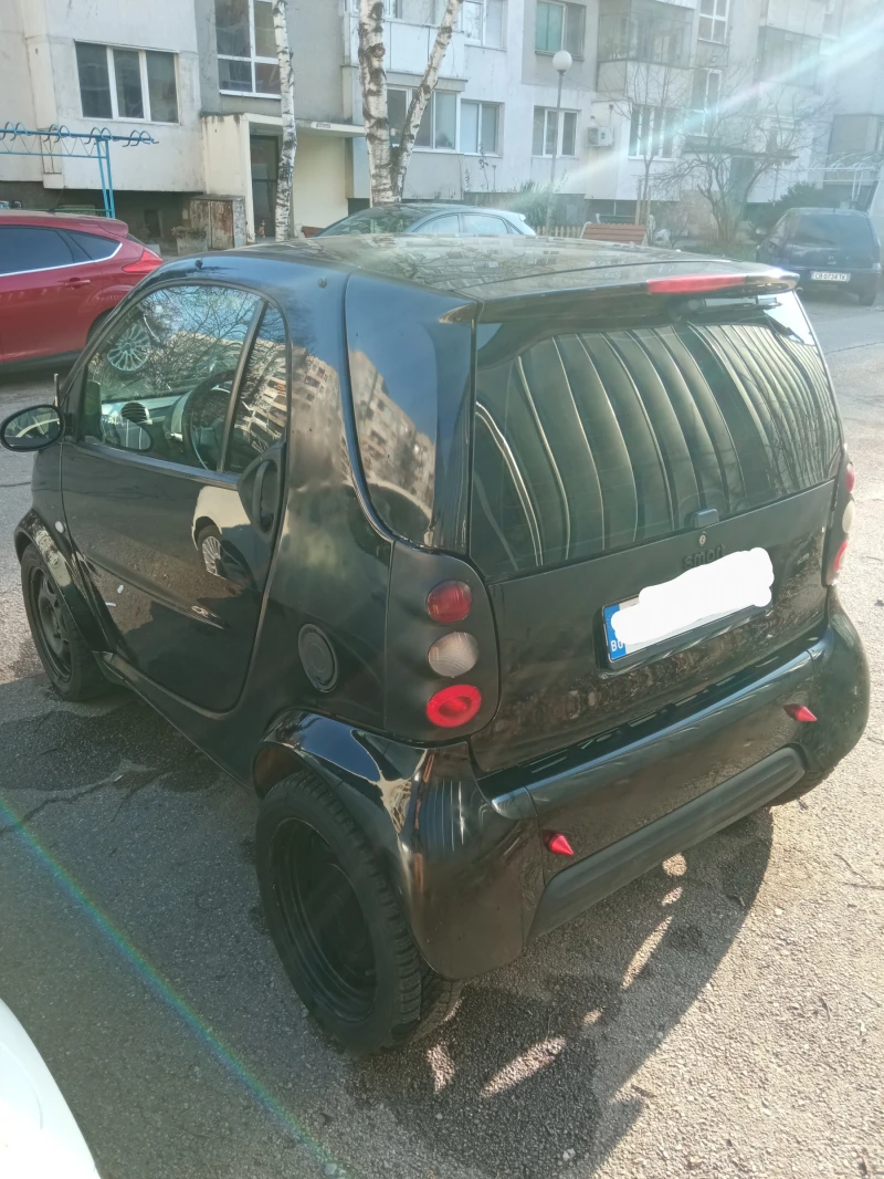 Smart Fortwo 800 cdi, снимка 4 - Автомобили и джипове - 48590261