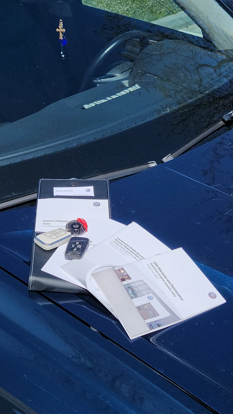 VW Atlas 3.6L SEL VR6 R-line 7местен, снимка 3 - Автомобили и джипове - 52324149