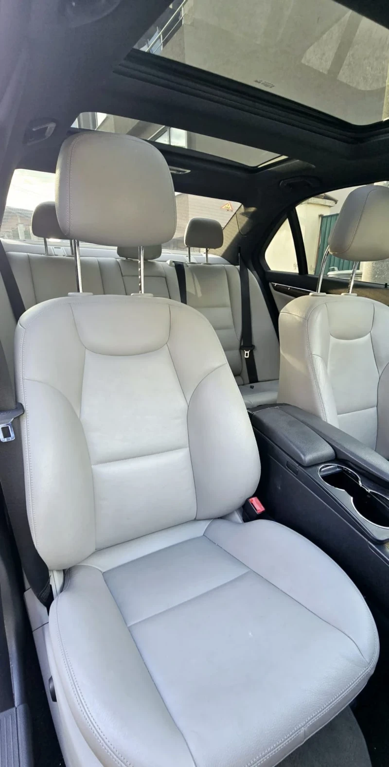 Mercedes-Benz C 350 AMG-С 63фейс-4 matic, газов инжекцион, снимка 4 - Автомобили и джипове - 50048309