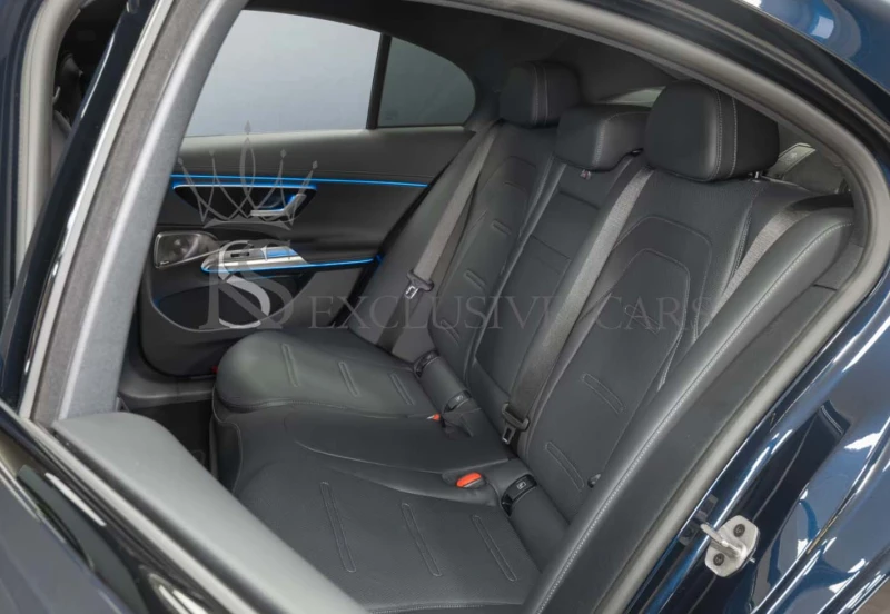 Mercedes-Benz E 53 AMG 4M* SUPERSCREEN* BURMESTER 4D* 360* * , снимка 13 - Автомобили и джипове - 51679388