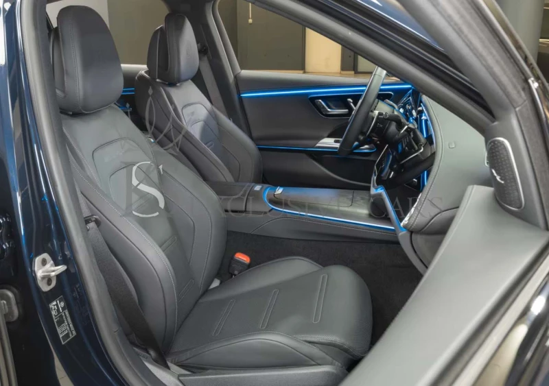 Mercedes-Benz E 53 AMG 4M* SUPERSCREEN* BURMESTER 4D* 360* * , снимка 14 - Автомобили и джипове - 51679388