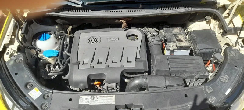 VW Touran, снимка 7 - Автомобили и джипове - 51955708