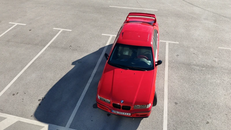 BMW 318, снимка 12 - Автомобили и джипове - 52524934